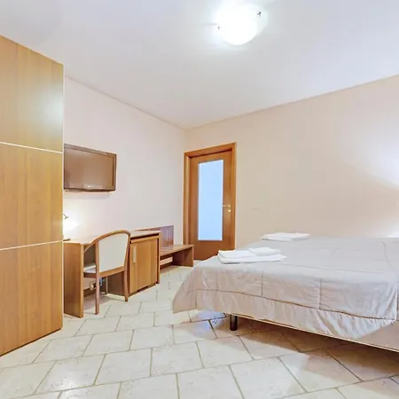 Grotto Bagat Hotel 3*