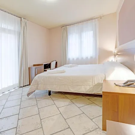 Grotto Bagat 3* Lavena Ponte Tresa