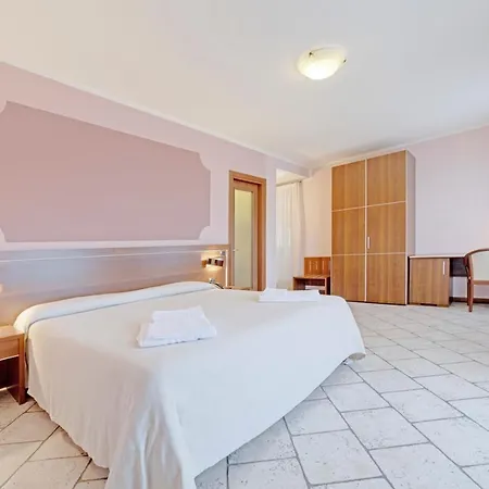 Grotto Bagat 3*