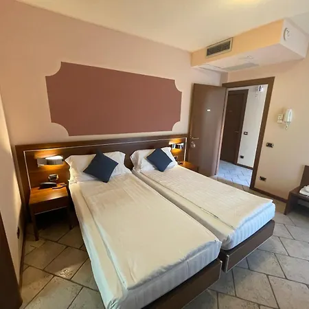 Grotto Bagat 3*