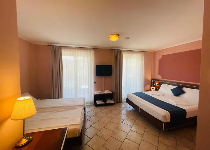 Grotto Bagat Hotel 3*